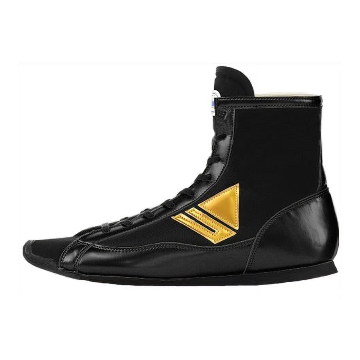 Winning RS-001 all-black boxing boots, high-top silhouette