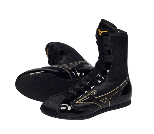 Mizuno Finisher MID boxing shoes in Black and Gold Enamel, mid-cut lace-up boxing shoe
