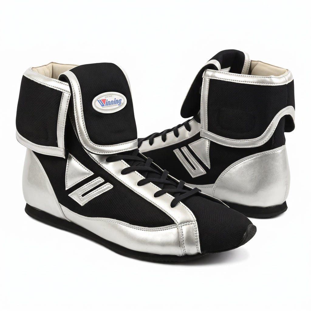 Winning RS-100 boxing shoes in Black and White, Japanese high-top lace-up boxing shoe
